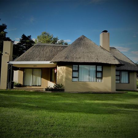 Hlalanathi Drakensberg Resort Bergville Bagian luar foto