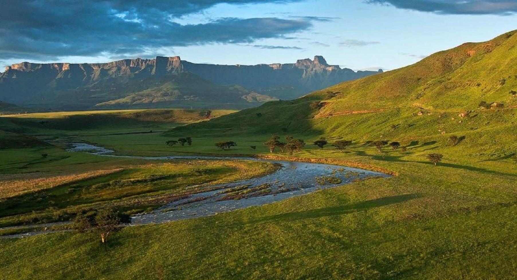 Hlalanathi Drakensberg Resort Bergville Bagian luar foto