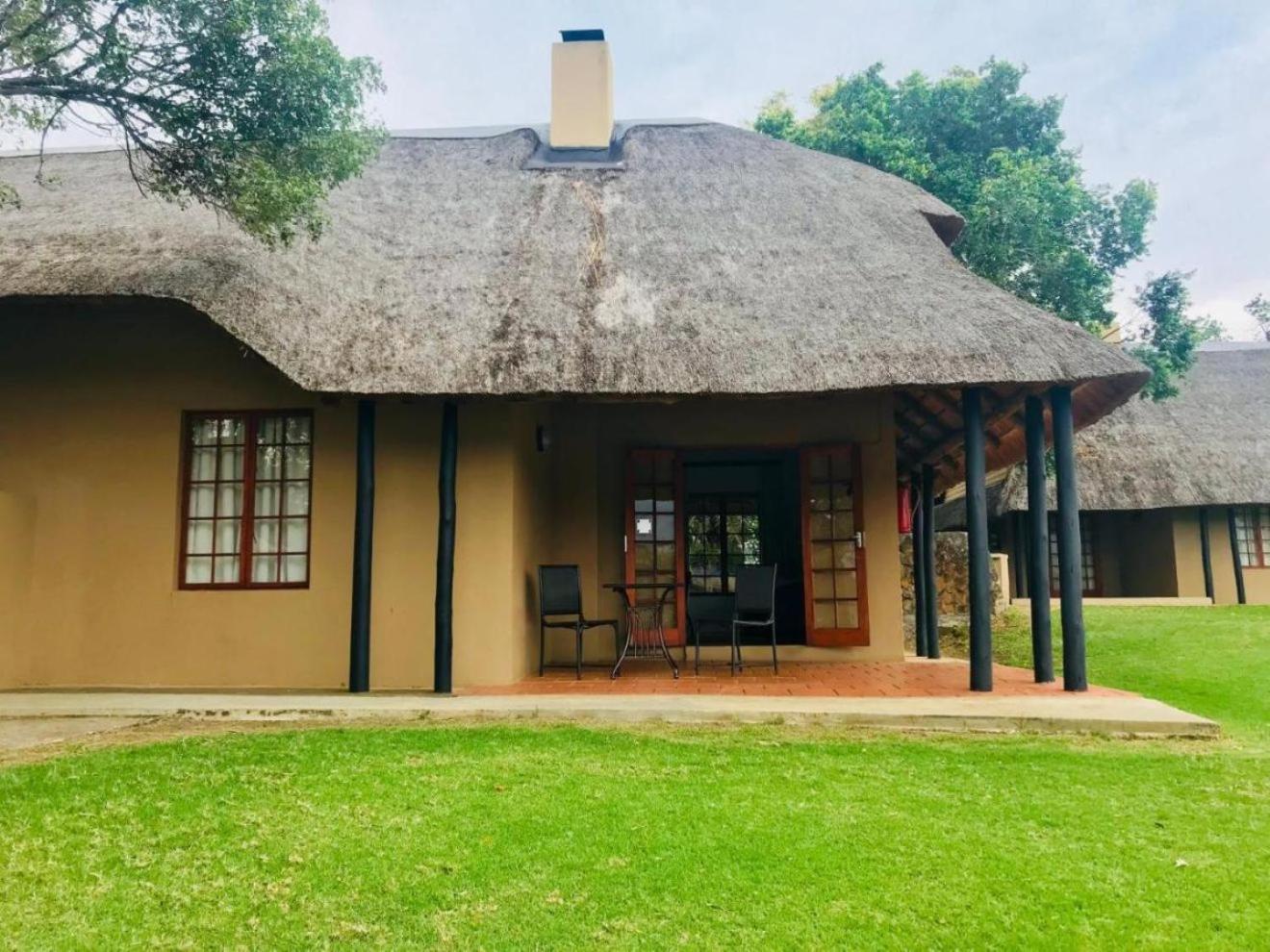 Hlalanathi Drakensberg Resort Bergville Bagian luar foto
