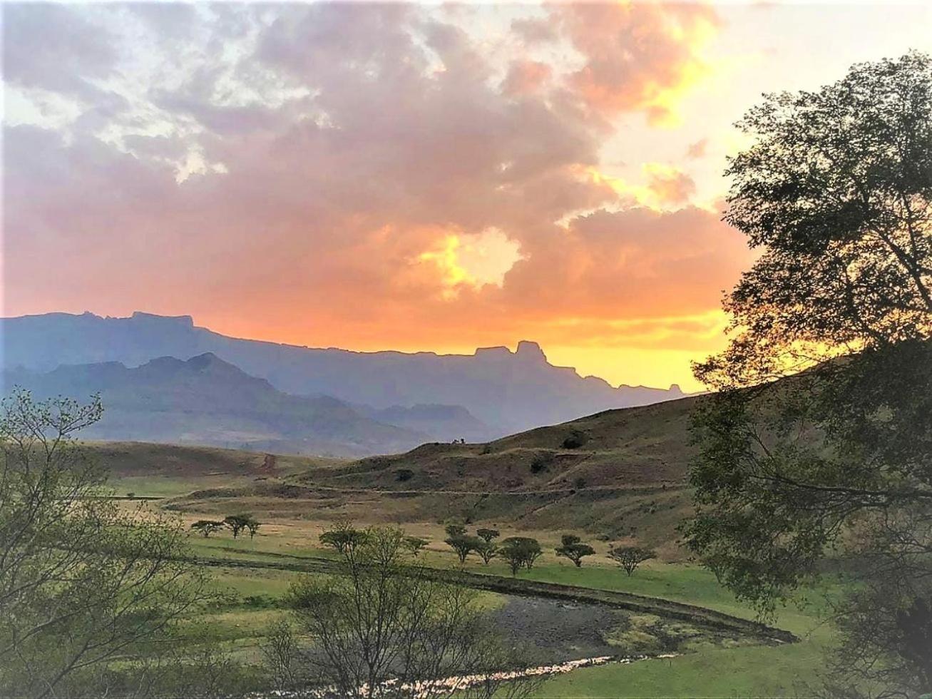 Hlalanathi Drakensberg Resort Bergville Bagian luar foto