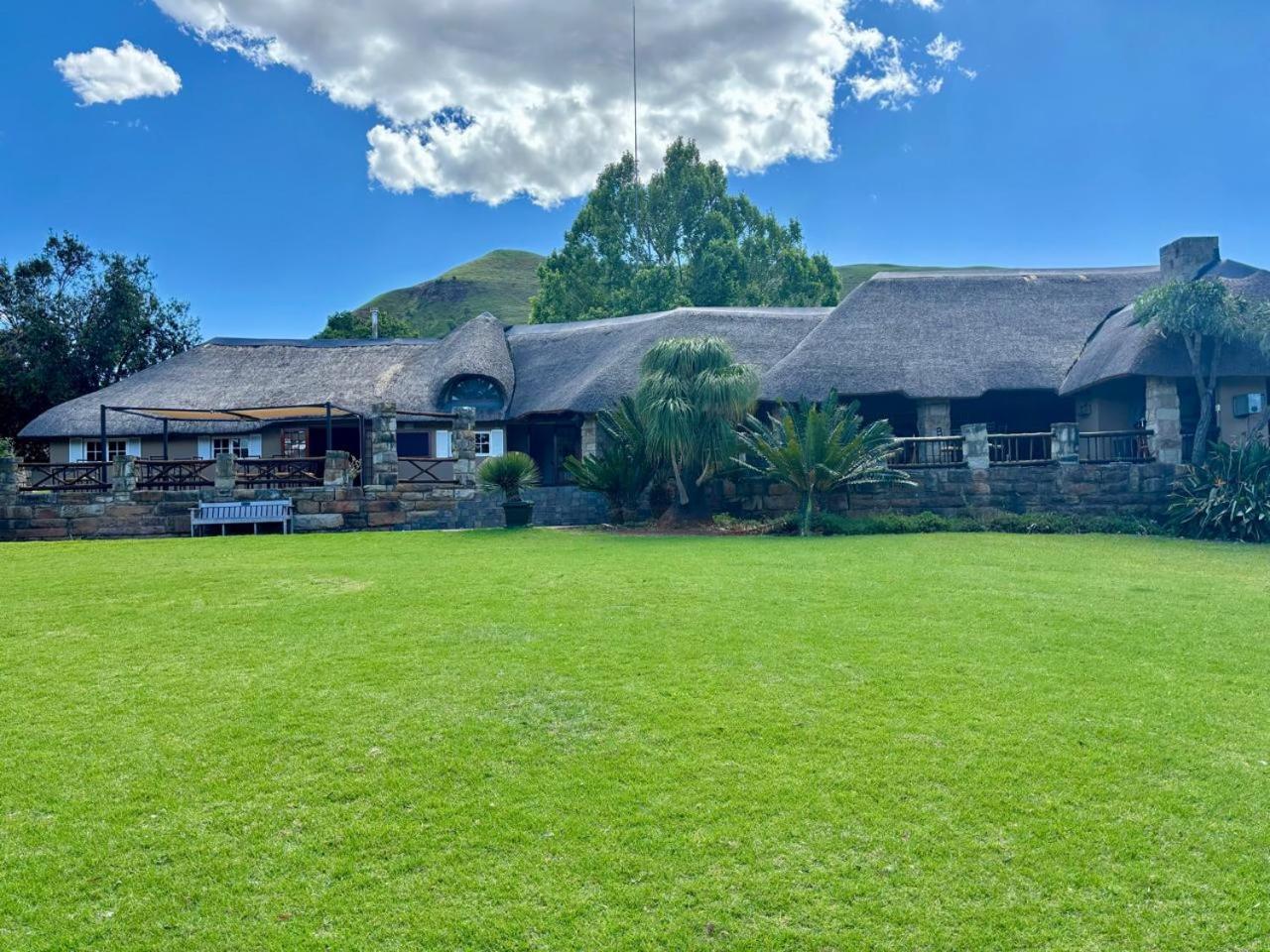 Hlalanathi Drakensberg Resort Bergville Bagian luar foto