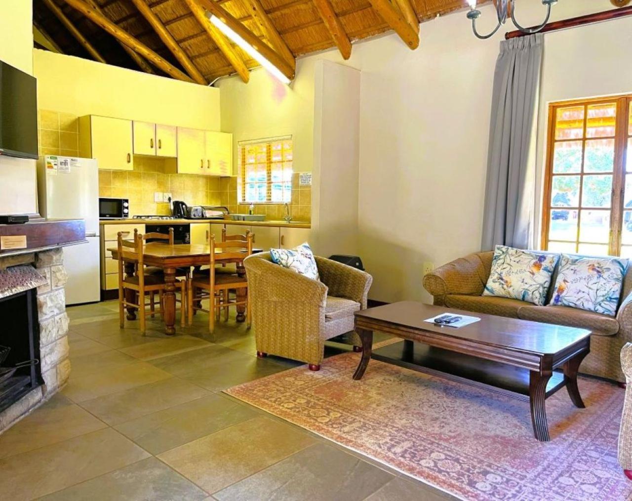 Hlalanathi Drakensberg Resort Bergville Bagian luar foto