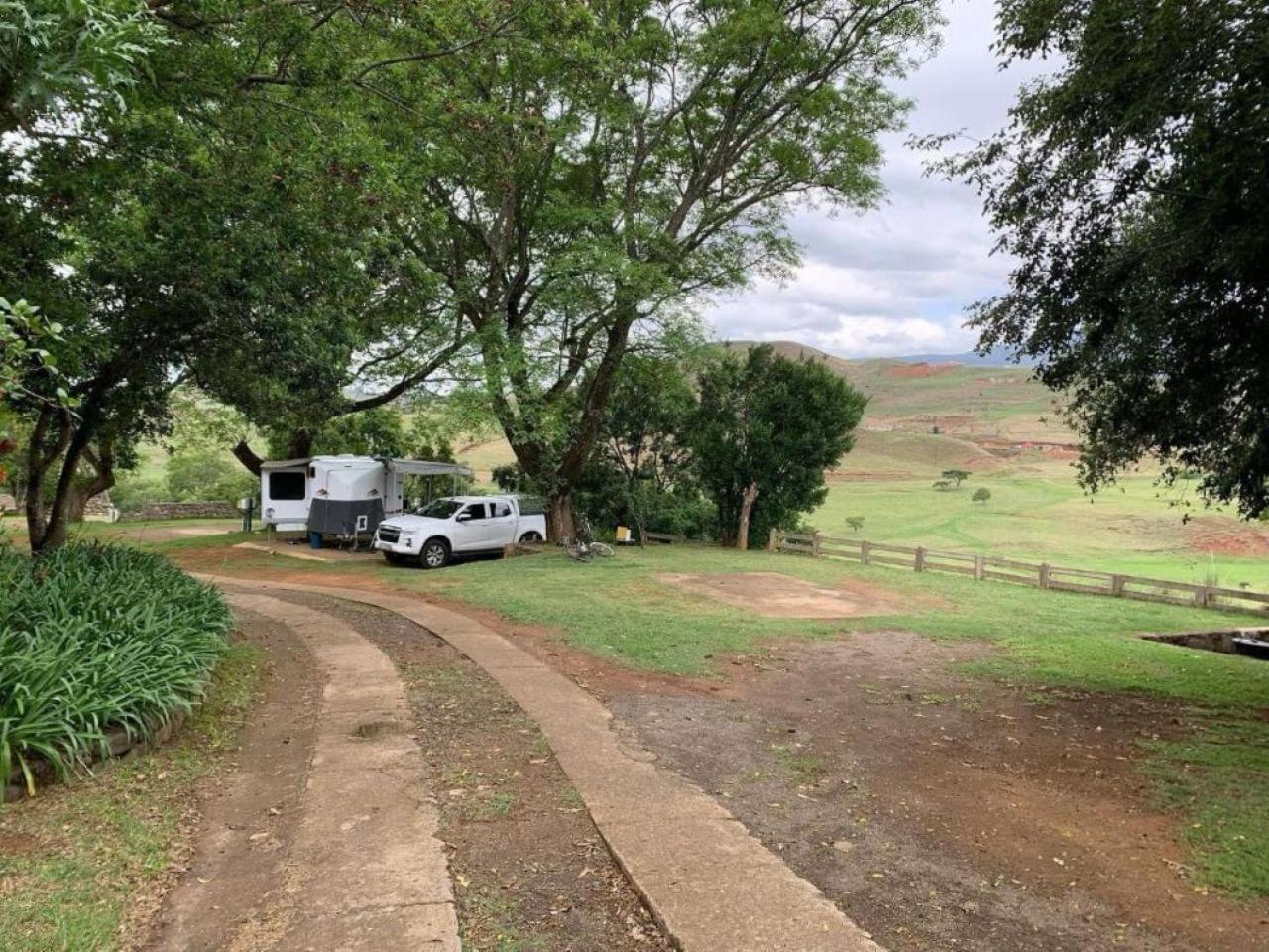 Hlalanathi Drakensberg Resort Bergville Bagian luar foto