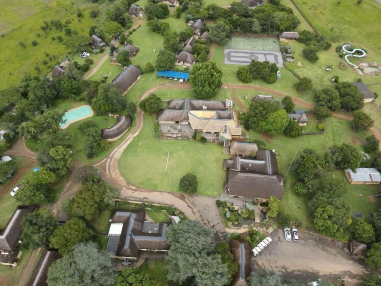 Hlalanathi Drakensberg Resort Bergville Bagian luar foto